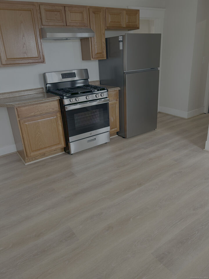 Property Photo:  64 Lexington Street  CT 06514 