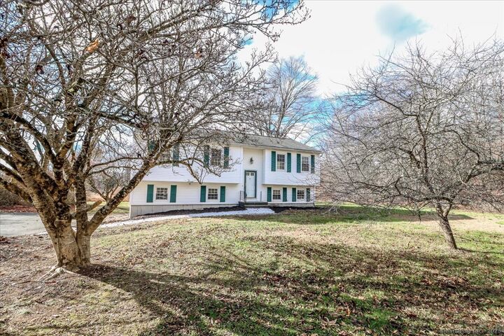 Property Photo:  27 Meadowland Drive  CT 06755 