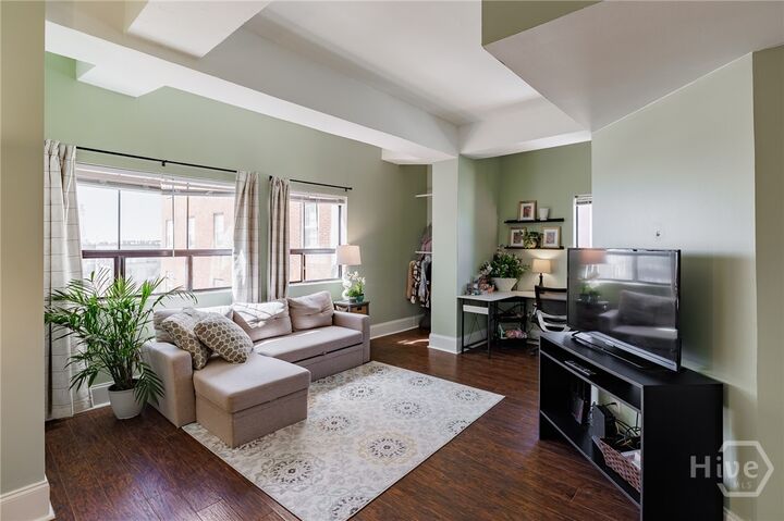 Property Photo: 131 Broad Street E 707 GA 30601