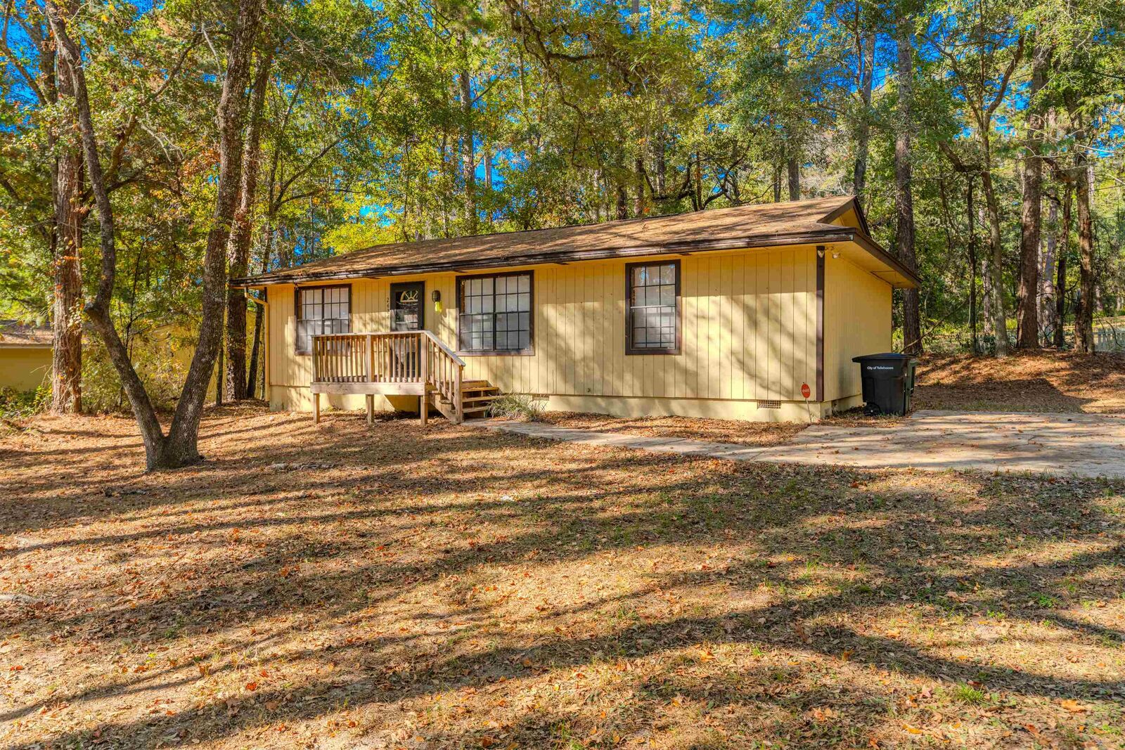 Property Photo:  2424 Jolene Lane  FL 32303 