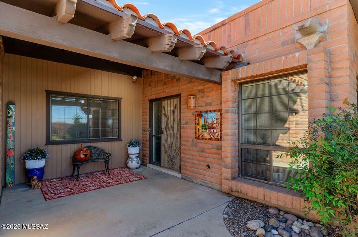 Property Photo: 4402 N Camino Ferreo AZ 85750
