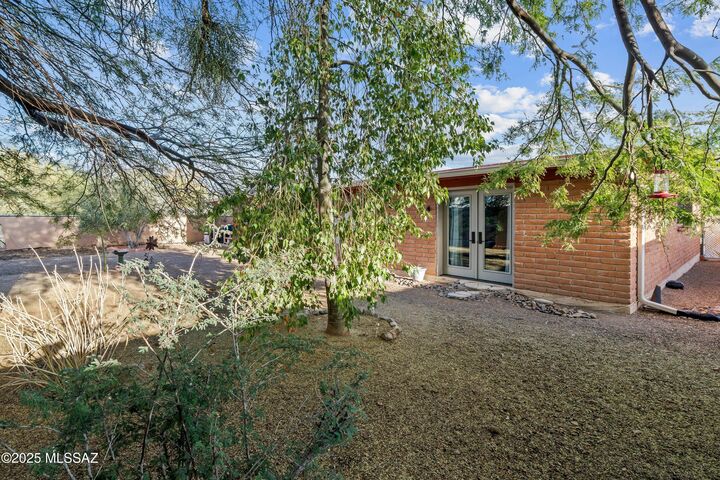 Property Photo:  2626 W Calle Tonala  AZ 85745 