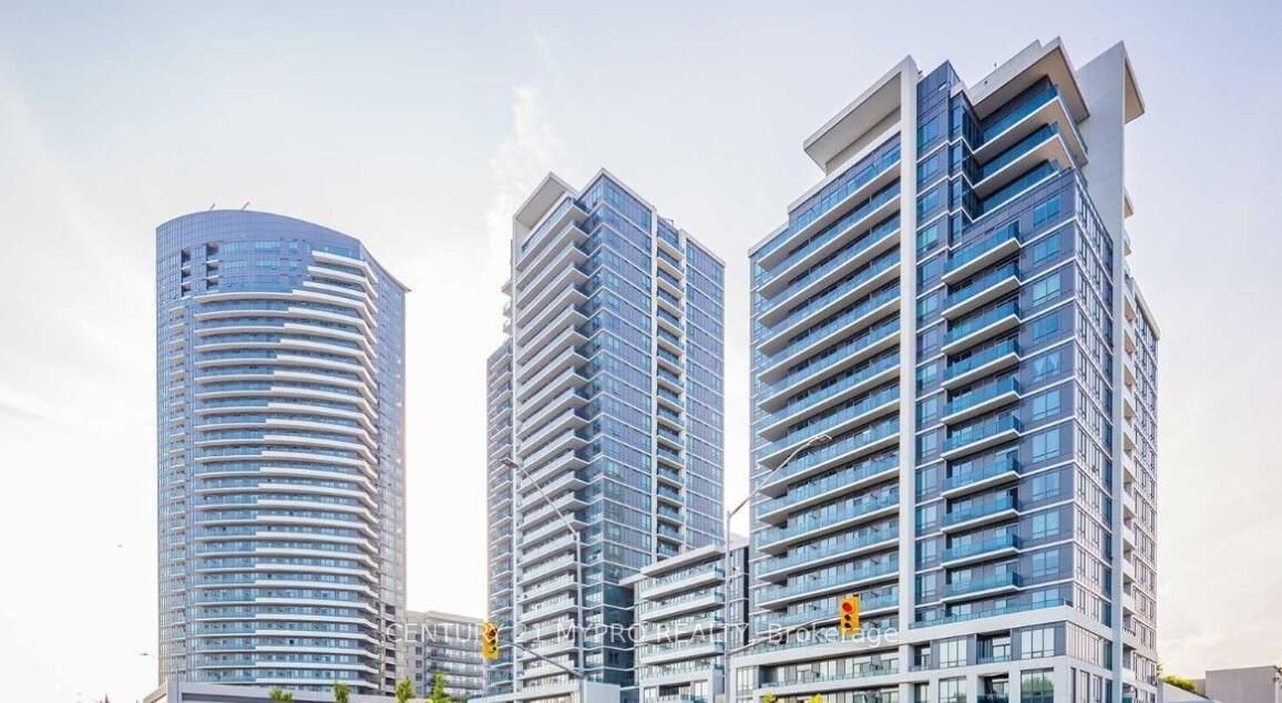 Property Photo:  7171 Yonge Street 908  ON L3T 0C5 