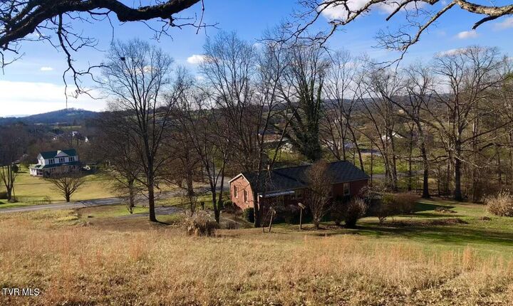 Property Photo:  285 Greystone Road  TN 37743 
