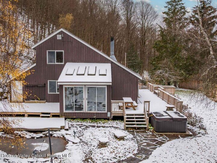 Property Photo:  620 Mohican Trail  NY 12441 