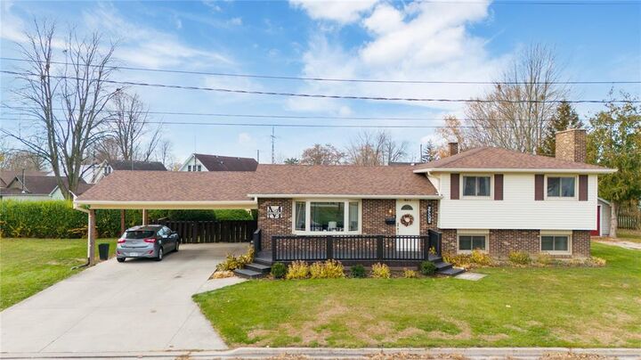 671 Nelson Street  Wallaceburg ON N8A 4H5 photo