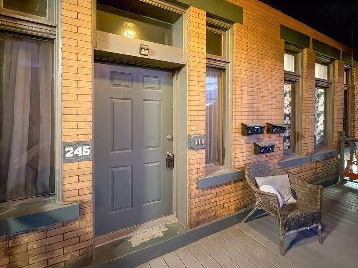 Property Photo:  245 S Millvale Ave 3  PA 15224 
