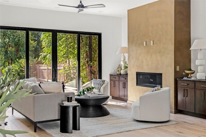 Property Photo: 705 E 50th Street TX 78751