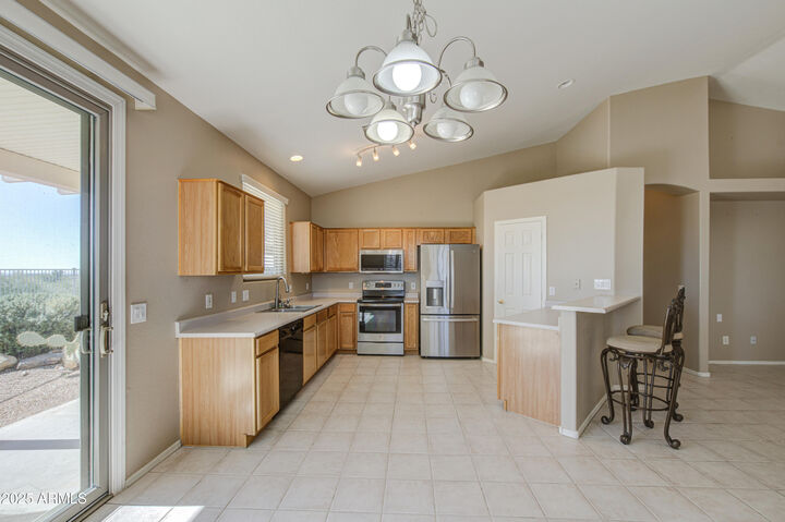 Property Photo:  6356 Mesa Vista Drive S  AZ 85118 