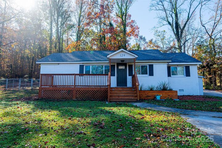 129 Lakeview Drive  Blacksburg SC 29702 photo