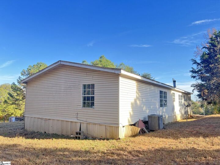 Property Photo: 123 White Horse Road Extension SC 29605