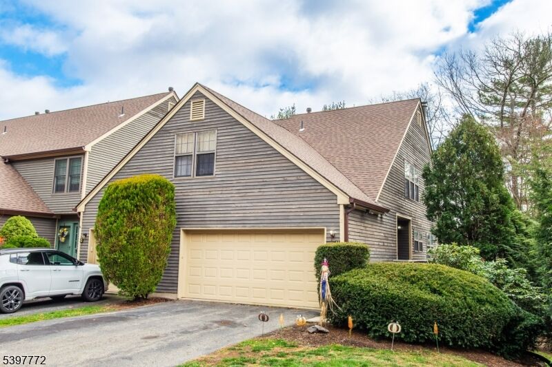 Property Photo:  26 Concord Rd H  NJ 07480 