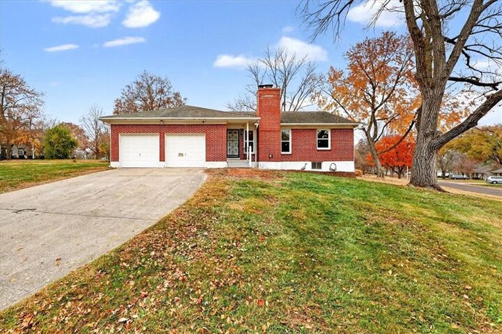 Property Photo:  8230 W 92nd Street  KS 66212 