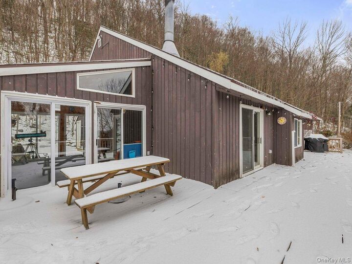 Property Photo:  620 Mohican Trail  NY 12441 