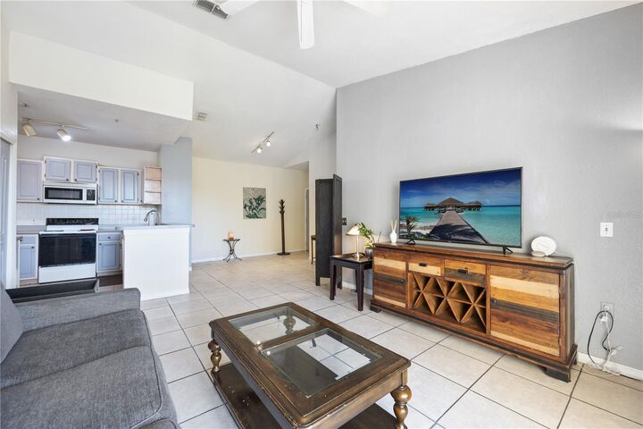 Property Photo: 1175 Lake Shadow Circle 4308 FL 32751