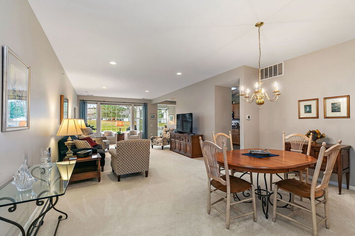 Property Photo: 13515 Ivy Drive IL 60142