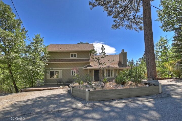 Property Photo: 695 Sutter CA 92352