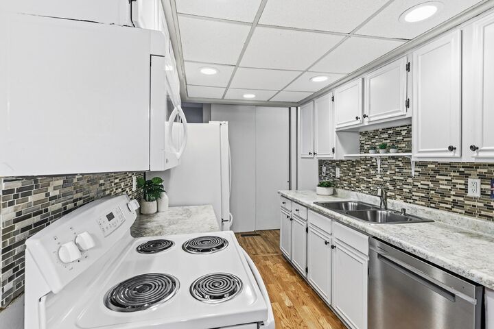 Property Photo:  5546 Meister Road  MN 55432 