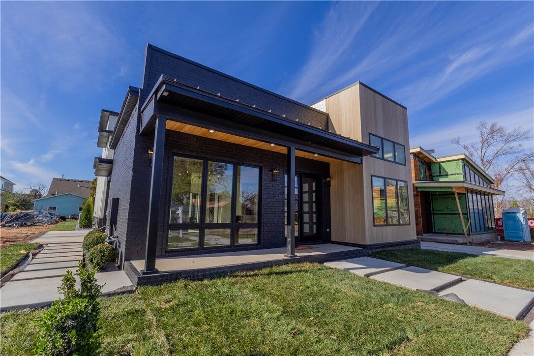 Property Photo: 212 SW Glover Street AR 72712