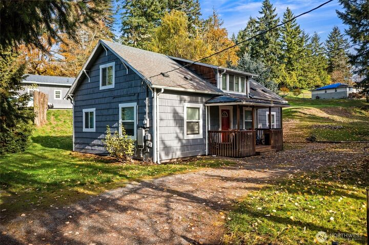 Property Photo: 965 E Brookdale Road WA 98445