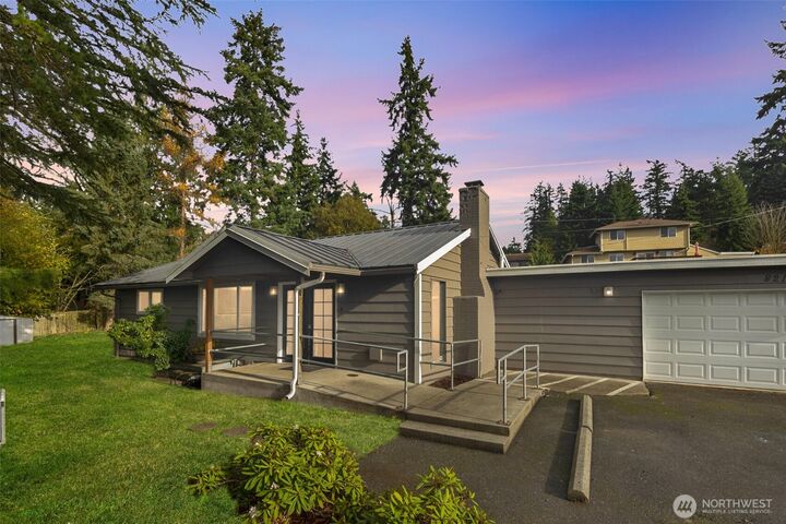 Property Photo:  8211  Mukilteo Speedway  WA 98275 