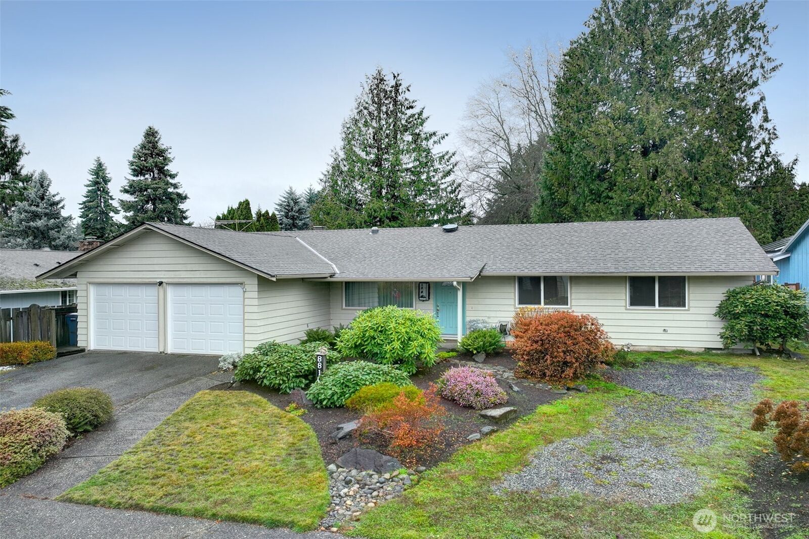 Property Photo: 8810 NE 138th Street WA 98034