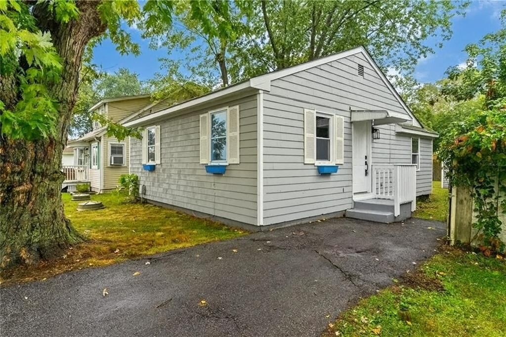 Property Photo:  19 Curtis Street  RI 02889 