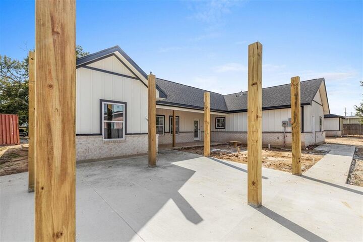 Property Photo:  1804 Charles Drive  LA 70605 