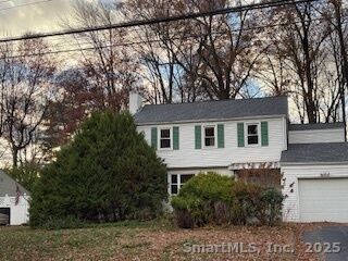 Property Photo:  19 Seneca Road  CT 06117 