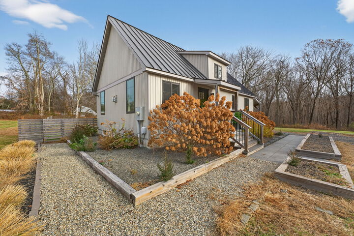 Property Photo: 21R Upper Walnut Hill Road CT 06333