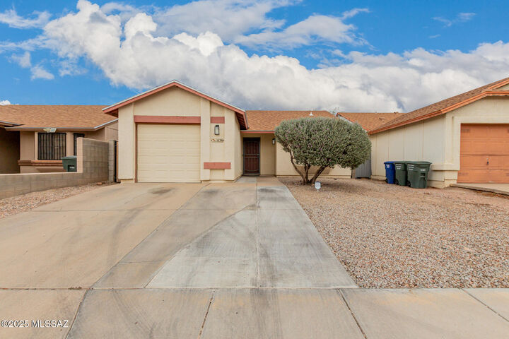 1636 W Cochran Street  Tucson AZ 85746 photo