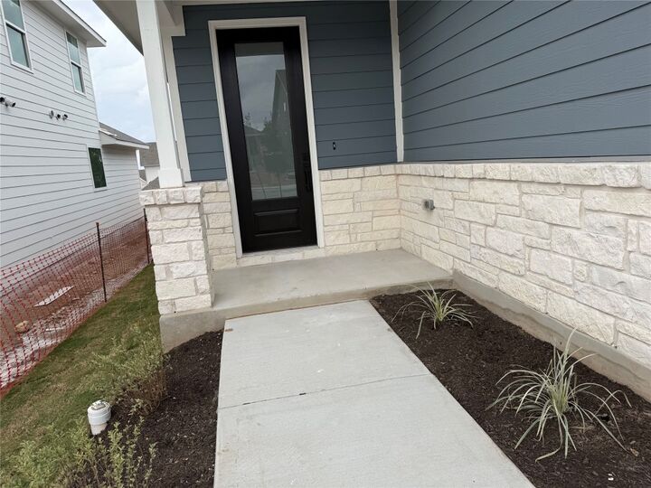 Property Photo:  267 Ranier Way  TX 78620 