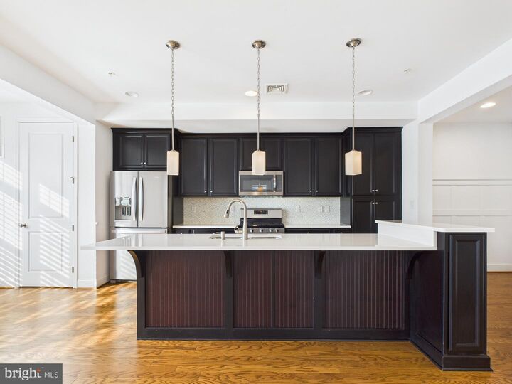 702 Mayer Place  Lancaster PA 17601 photo