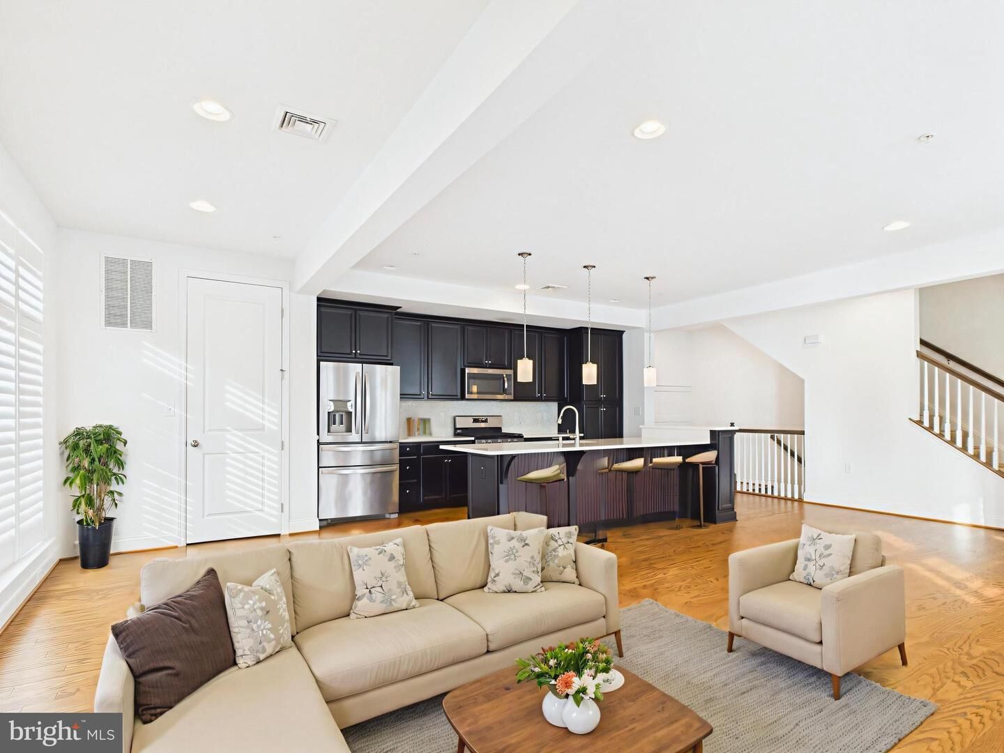 Property Photo:  702 Mayer Place  PA 17601 