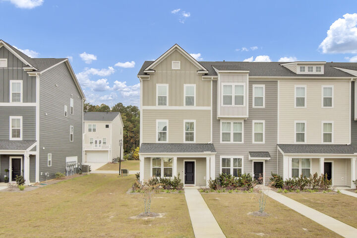 Property Photo: 352 Herty Park Drive SC 29461