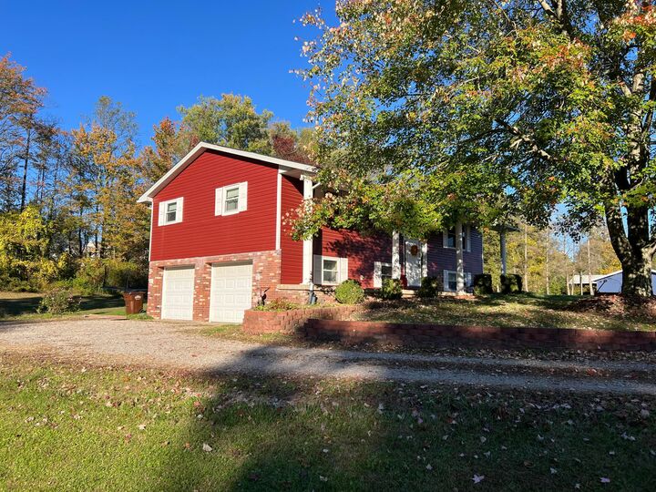 Property Photo:  2755 N Lawndale Place  OH 43701 