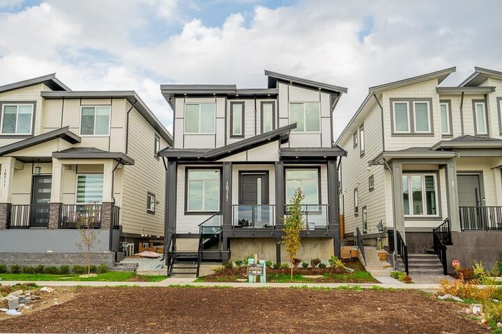 16717 15A Avenue  Surrey BC V3S 9X7 photo