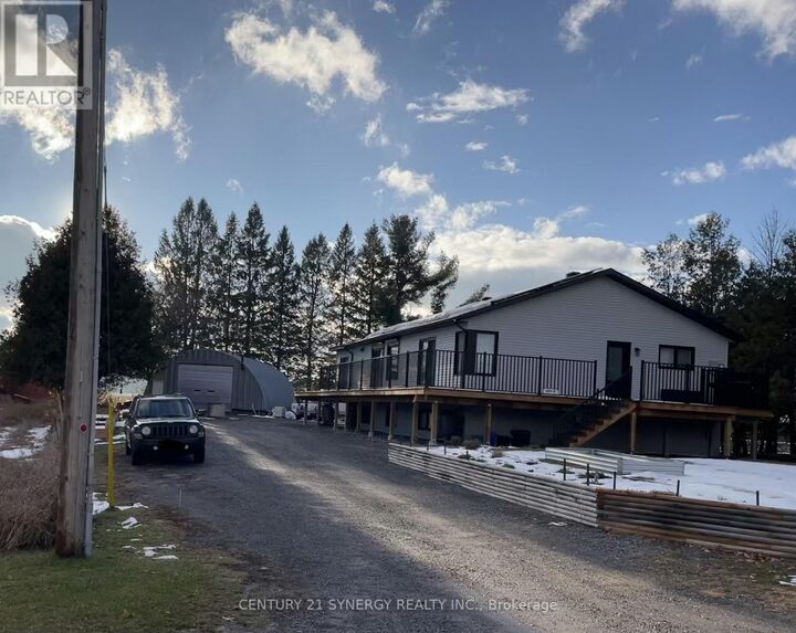 Property Photo: 1831 Diamondview Road Apt B ON K0A 1L0