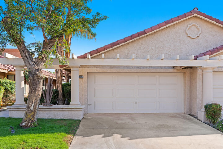 Property Photo:  41396 Woodhaven Drive E  CA 92211 