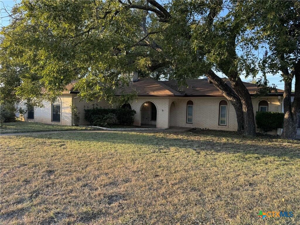 Property Photo:  1005 Virginia Avenue  TX 76522 