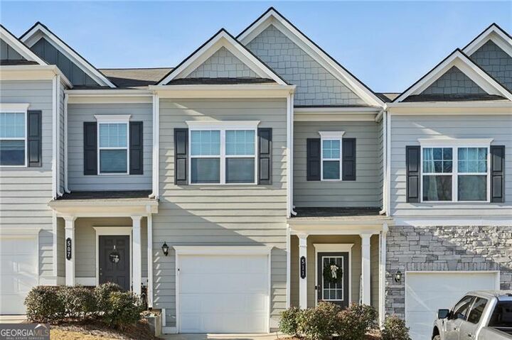 Property Photo: 511 Ryan Court GA 30107