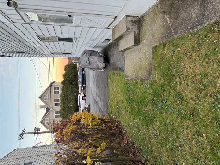 Property Photo:  98 Clinton Avenue  NY 10801 