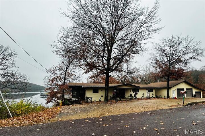 Property Photo:  1641 Lake Shore Drive  MO 65066 