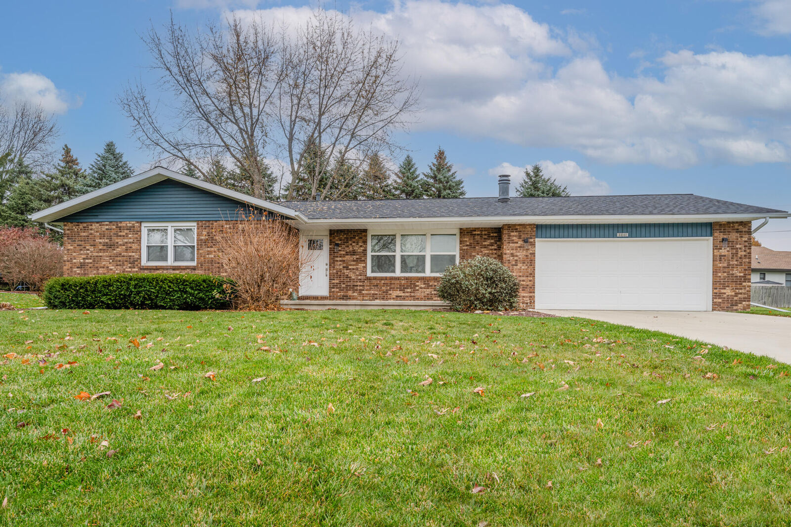 Property Photo:  3541 Arbor Street  MI 49085 