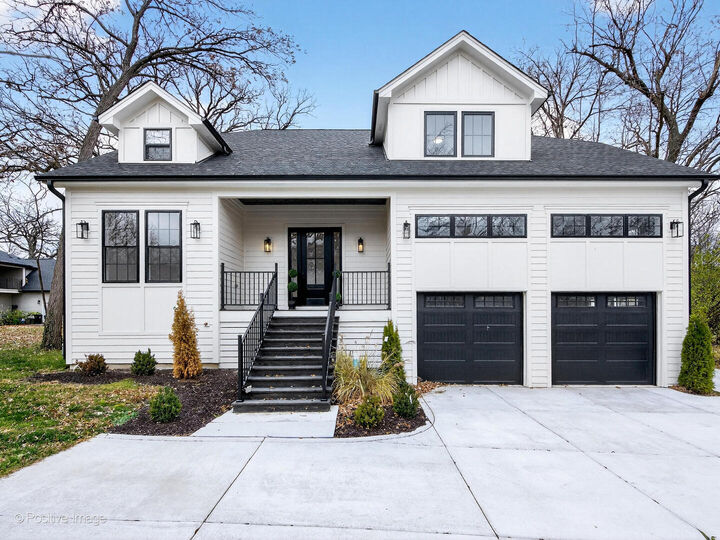 Property Photo:  11300 Sequoya Lane  IL 60525 