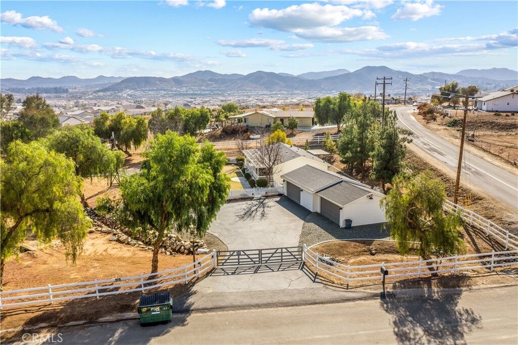 Property Photo:  24765 Las Flores Drive  CA 92587 