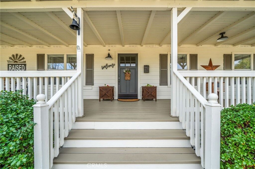 Property Photo:  24765 Las Flores Drive  CA 92587 