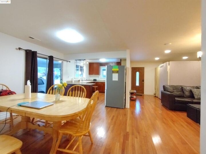 Property Photo:  864 San Francisco Ave  CA 96150 