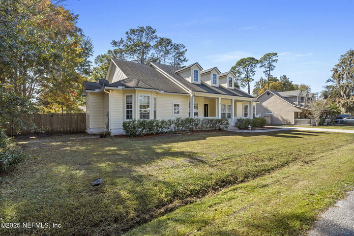 Property Photo:  932 Clay Street  FL 32003 