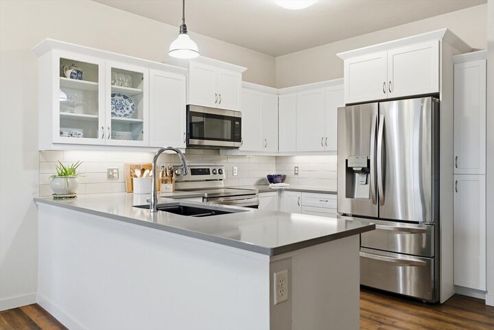 Property Photo: 100 Woodlands Way B-404 MT 59901